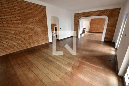 Casa à venda com 450m², 4 quartos e 4 vagasSala 3