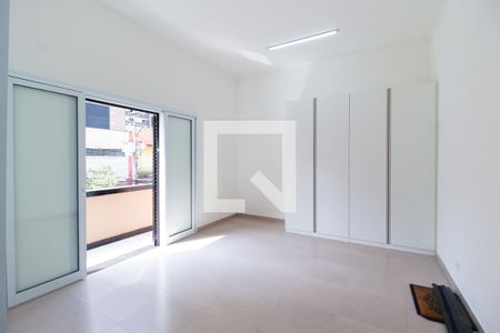 Suíte de apartamento para alugar com 3 quartos, 124m² em Indianópolis, São Paulo