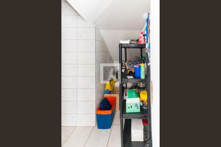 Casa de condomínio à venda com 550m², 4 quartos e 2 vagas Casa de condomínio à venda com 550m², 4 quartos e 2 vagasCozinha