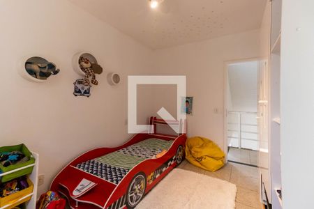 Casa de condomínio à venda com 550m², 4 quartos e 2 vagas Casa de condomínio à venda com 550m², 4 quartos e 2 vagasQuarto 3