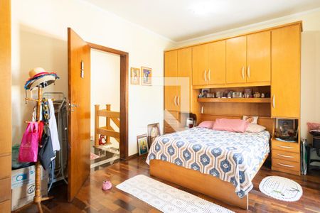 Casa à venda com 212m², 3 quartos e 4 vagas Casa à venda com 212m², 3 quartos e 4 vagasSuíte 3