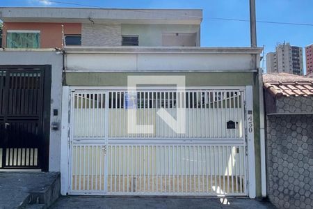 Casa à venda com 212m², 3 quartos e 4 vagas Casa à venda com 212m², 3 quartos e 4 vagasGaragem