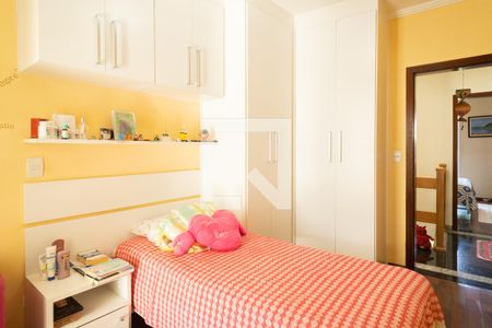 Casa à venda com 212m², 3 quartos e 4 vagas Casa à venda com 212m², 3 quartos e 4 vagasSuíte 2