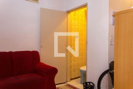 Casa à venda com 151m², 4 quartos e 2 vagasQuarto de Serviço