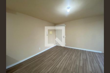 Sala de apartamento à venda com 2 quartos, 53m² em Olaria, Canoas