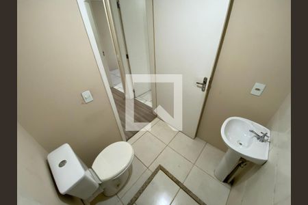Apartamento à venda com 53m², 2 quartos e 1 vaga Apartamento à venda com 53m², 2 quartos e 1 vagaBanheiro