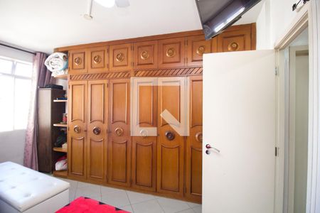 Apartamento à venda com 90m², 3 quartos e 2 vagasQuarto 3