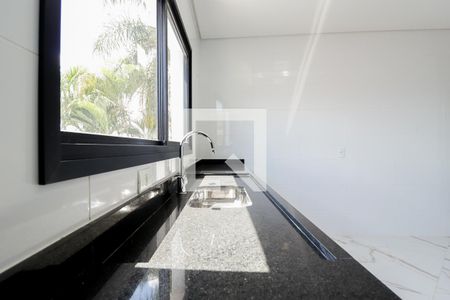 Casa à venda com 200m², 3 quartos e 3 vagasCozinha