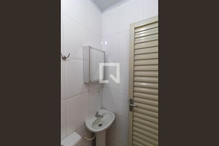 Studio para alugar com 30m², 1 quarto e sem vaga Studio para alugar com 30m², 1 quarto e sem vagaBanheiro