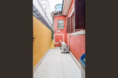 Casa à venda com 126m², 2 quartos e 3 vagas Casa à venda com 126m², 2 quartos e 3 vagasPoço de luz