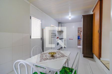 Casa à venda com 126m², 2 quartos e 3 vagas Casa à venda com 126m², 2 quartos e 3 vagasCozinha