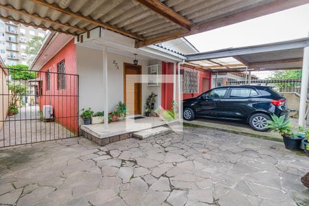 Casa à venda com 126m², 2 quartos e 3 vagas Casa à venda com 126m², 2 quartos e 3 vagasQuintal