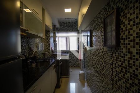 Apartamento à venda com 85m², 3 quartos e 1 vagaCozinha e Área de Serviço