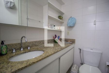 Apartamento à venda com 85m², 3 quartos e 1 vagaBanheiro da Suíte