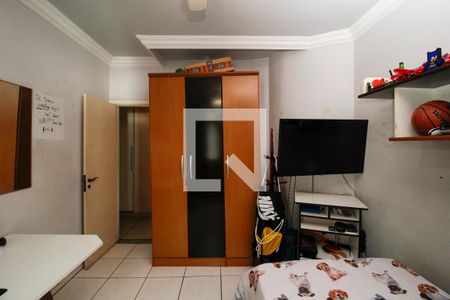 Apartamento à venda com 320m², 4 quartos e 3 vagasQuarto 2