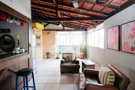 Apartamento à venda com 320m², 4 quartos e 3 vagasCobertura