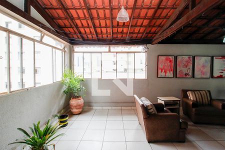 Apartamento à venda com 320m², 4 quartos e 3 vagasCobertura