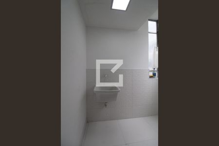 Apartamento à venda com 68m², 2 quartos e sem vagaCozinha e Área de Serviço