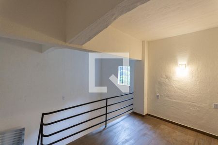 Mazanino de kitnet/studio para alugar com 1 quarto, 30m² em Cidade Nova, Rio de Janeiro
