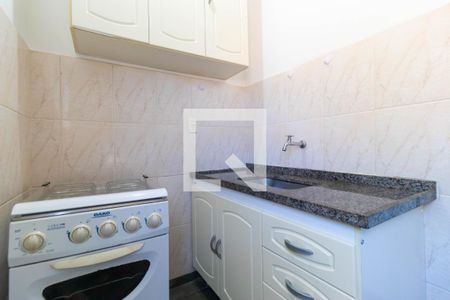 Studio para alugar com 30m², 1 quarto e 1 vaga Studio para alugar com 30m², 1 quarto e 1 vagaKitnet