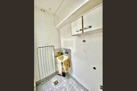 Casa à venda com 62m², 2 quartos e 1 vagaÁrea de Serviço