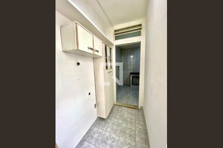 Casa à venda com 62m², 2 quartos e 1 vagaÁrea de Serviço