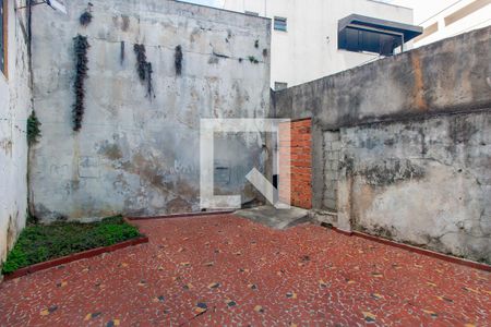 Casa à venda com 100m², 2 quartos e 1 vagaQuintal