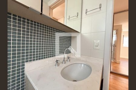 Apartamento para alugar com 63m², 1 quarto e 2 vagas Apartamento para alugar com 63m², 1 quarto e 2 vagasBanheiro da Suíte