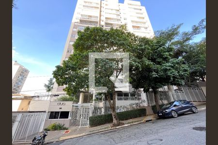 Apartamento para alugar com 63m², 1 quarto e 2 vagas Apartamento para alugar com 63m², 1 quarto e 2 vagasFachada