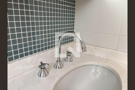 Apartamento para alugar com 63m², 1 quarto e 2 vagas Apartamento para alugar com 63m², 1 quarto e 2 vagasBanheiro da Suíte