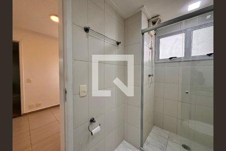 Apartamento à venda com 83m², 2 quartos e 2 vagas Apartamento à venda com 83m², 2 quartos e 2 vagasBanheiro da Suíte