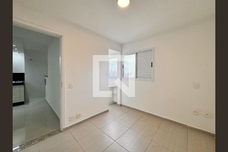 Apartamento à venda com 83m², 2 quartos e 2 vagas Apartamento à venda com 83m², 2 quartos e 2 vagasSuite