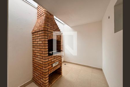 Apartamento à venda com 83m², 2 quartos e 2 vagas Apartamento à venda com 83m², 2 quartos e 2 vagasChurrasqueira/ cobertura