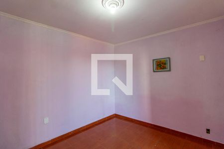 Casa à venda com 300m², 3 quartos e 2 vagas Casa à venda com 300m², 3 quartos e 2 vagasSuíte