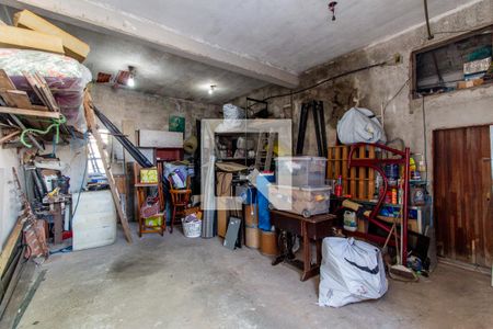 Casa à venda com 300m², 3 quartos e 2 vagas Casa à venda com 300m², 3 quartos e 2 vagasGaragem