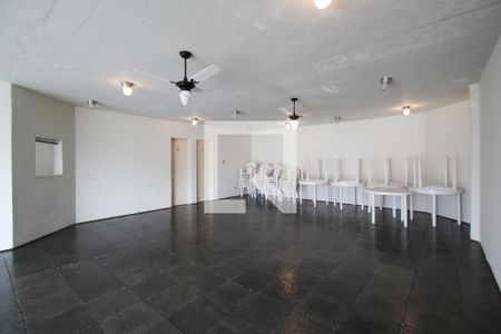 Apartamento para alugar com 43m², 1 quarto e 1 vagaÁrea comum - Salão de festas