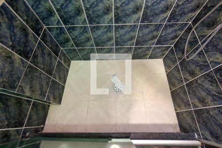 Apartamento para alugar com 86m², 2 quartos e 2 vagas Apartamento para alugar com 86m², 2 quartos e 2 vagasBanheiro