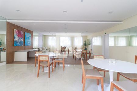 Apartamento à venda com 37m², 2 quartos e sem vagaÁrea comum