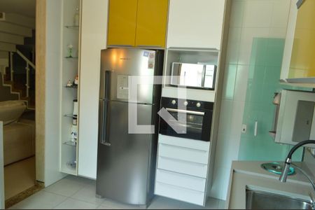 Casa de condomínio à venda com 225m², 6 quartos e 1 vagaCozinha