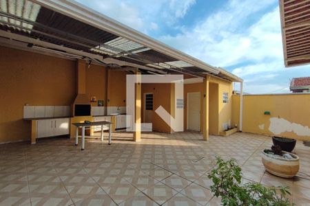 Casa à venda com 187m², 3 quartos e 4 vagasÁrea gourmet - Quintal