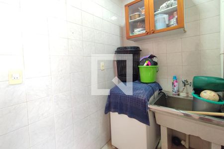 Casa à venda com 187m², 3 quartos e 4 vagasÁrea de Serviço