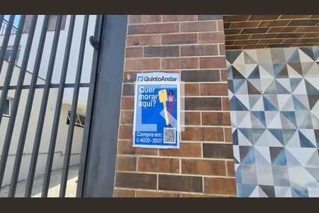 Casa à venda com 83m², 2 quartos e 2 vagas Casa à venda com 83m², 2 quartos e 2 vagasplaquinha