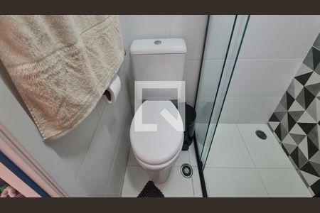 Casa à venda com 83m², 2 quartos e 2 vagas Casa à venda com 83m², 2 quartos e 2 vagasBanheiro da Suíte 2