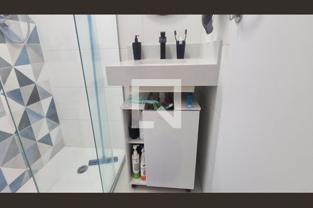 Casa à venda com 83m², 2 quartos e 2 vagas Casa à venda com 83m², 2 quartos e 2 vagasBanheiro da Suíte 1