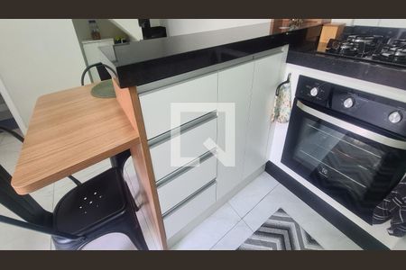 Casa à venda com 83m², 2 quartos e 2 vagas Casa à venda com 83m², 2 quartos e 2 vagasCozinha