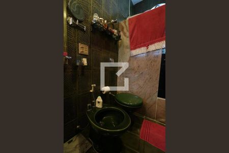 Apartamento à venda com 234m², 4 quartos e 1 vagaBanheiro da Suíte