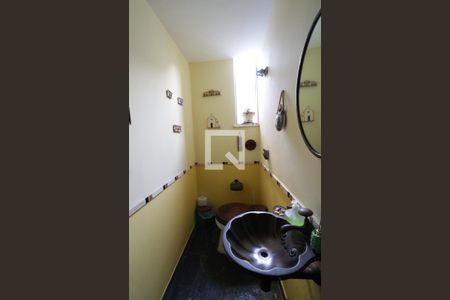 Apartamento à venda com 234m², 4 quartos e 1 vagaLavabo