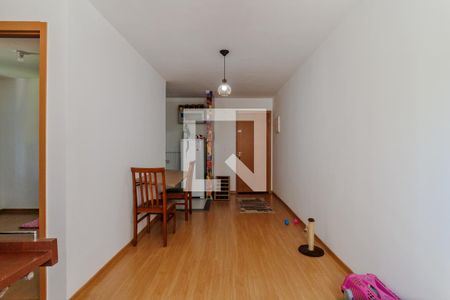 Sala de apartamento para alugar com 2 quartos, 42m² em Parque Esmeralda, São Paulo