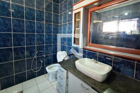 Casa à venda com 360m², 4 quartos e 6 vagasBanheiro Suíte