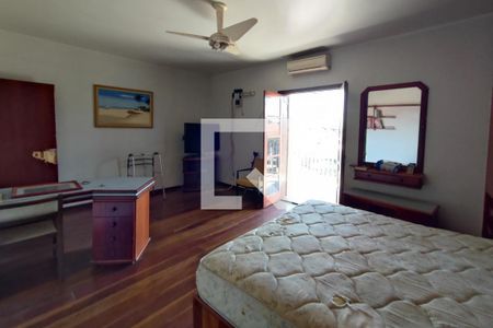 Casa à venda com 360m², 4 quartos e 6 vagasQuarto Suíte